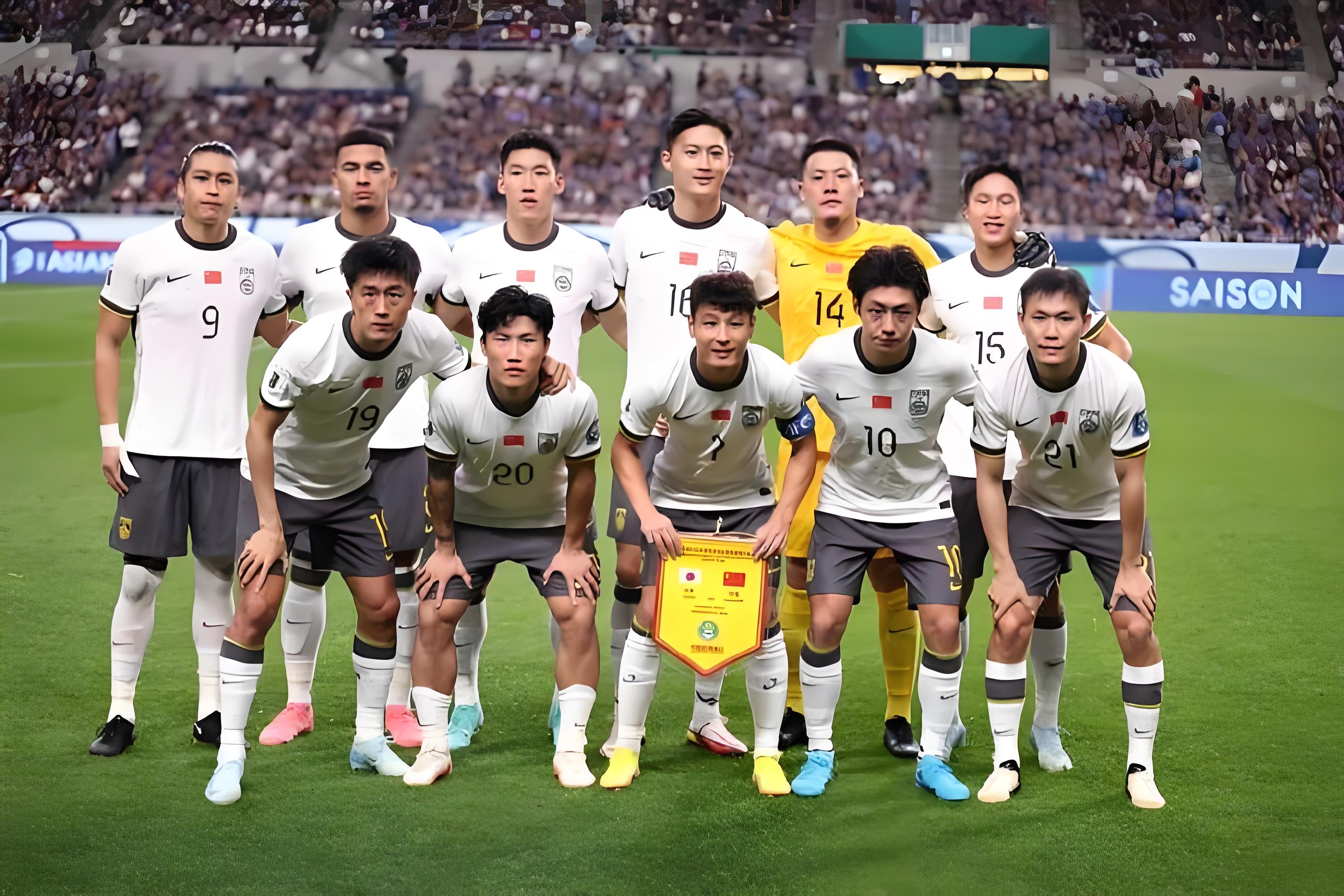 包含亚洲足球：韩国队在世界杯赛场上再创佳绩的词条