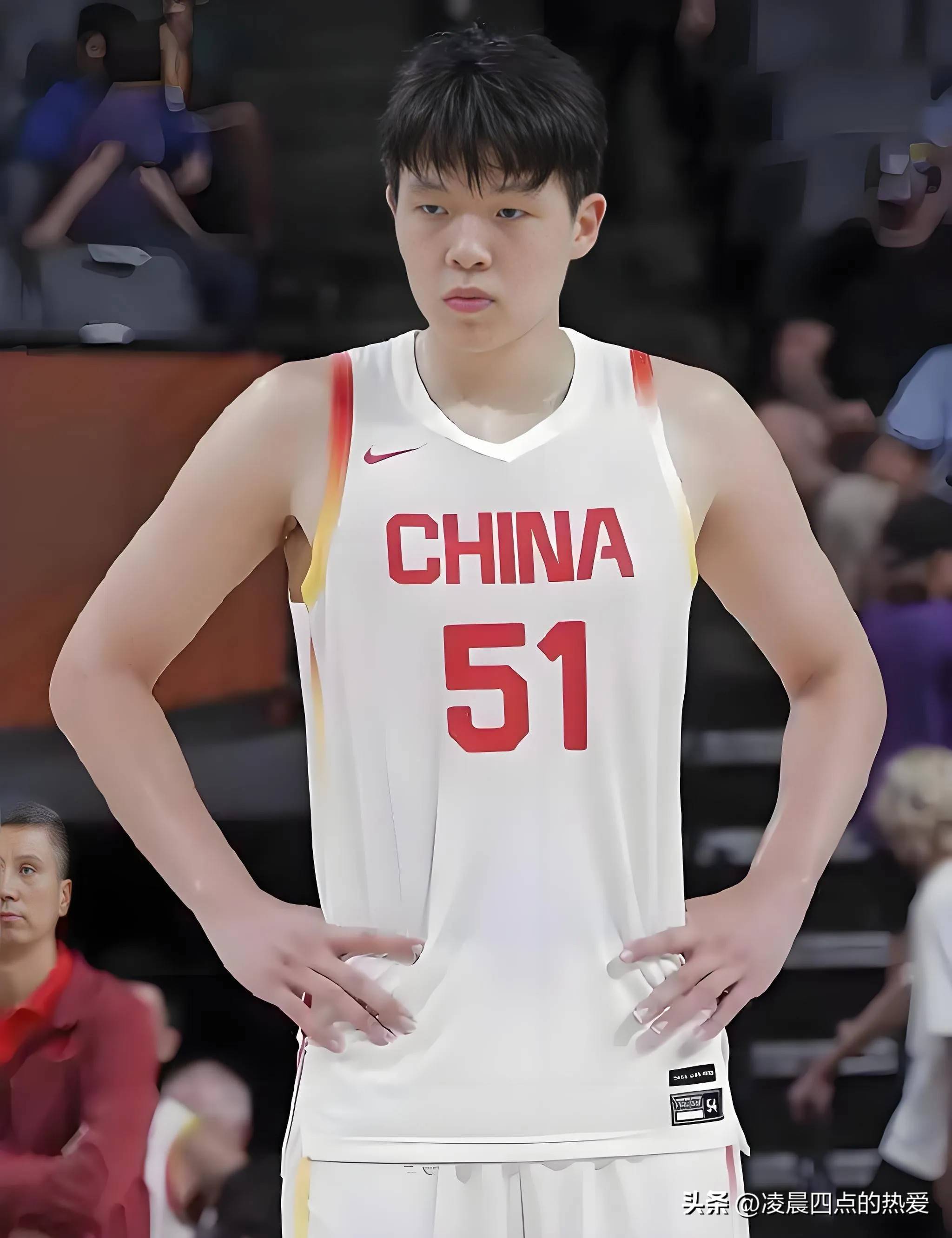 杨瀚森四场夏联落幕，看完他的比赛你有哪些感受？的简单介绍