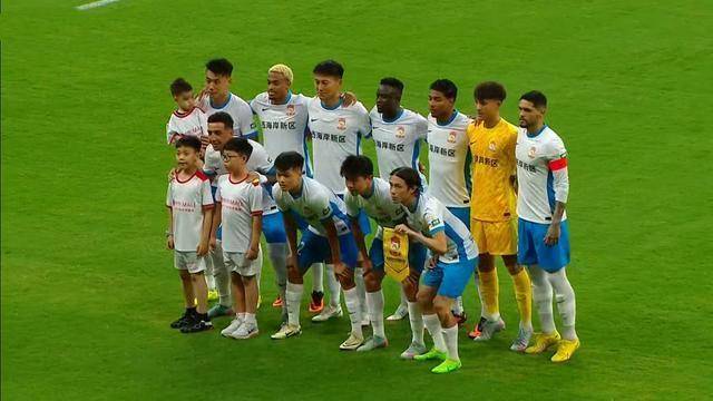 三亿体全站-包含足协杯-阿齐兹传射戴维森建功西海岸2-0大连鲲城晋级8的词条